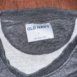 Old navy crew neck